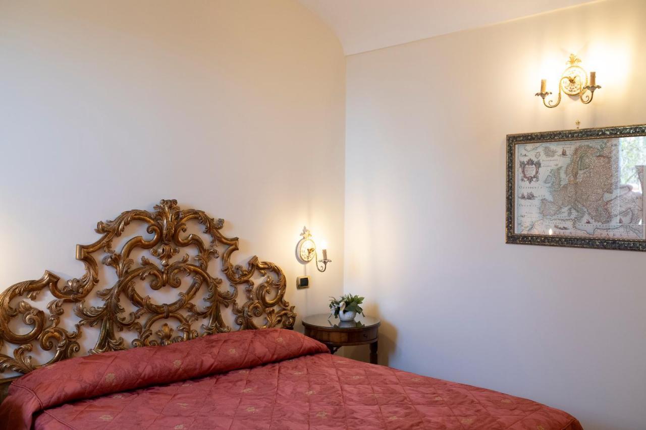 Amalfi Old Square Room & Apartments Kültér fotó
