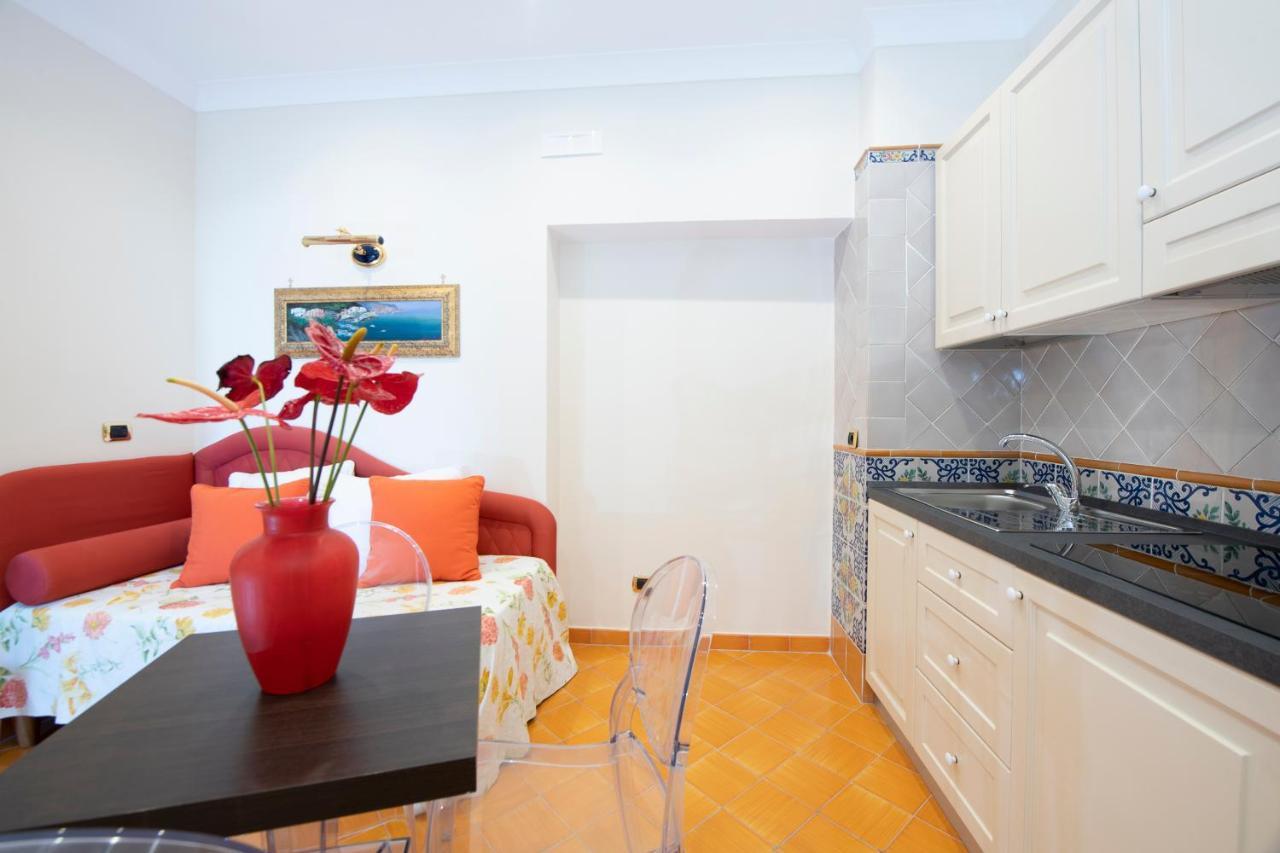 Amalfi Old Square Room & Apartments Kültér fotó