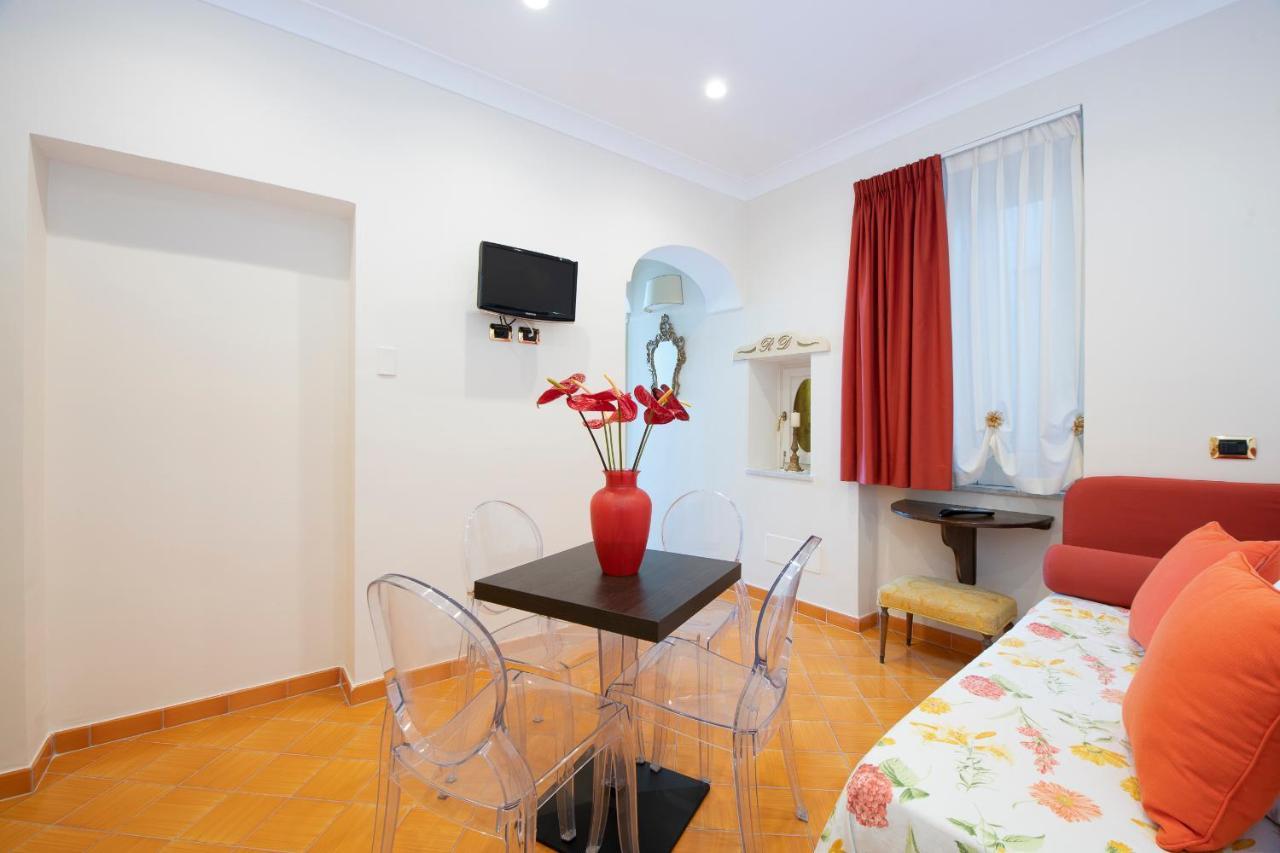 Amalfi Old Square Room & Apartments Kültér fotó