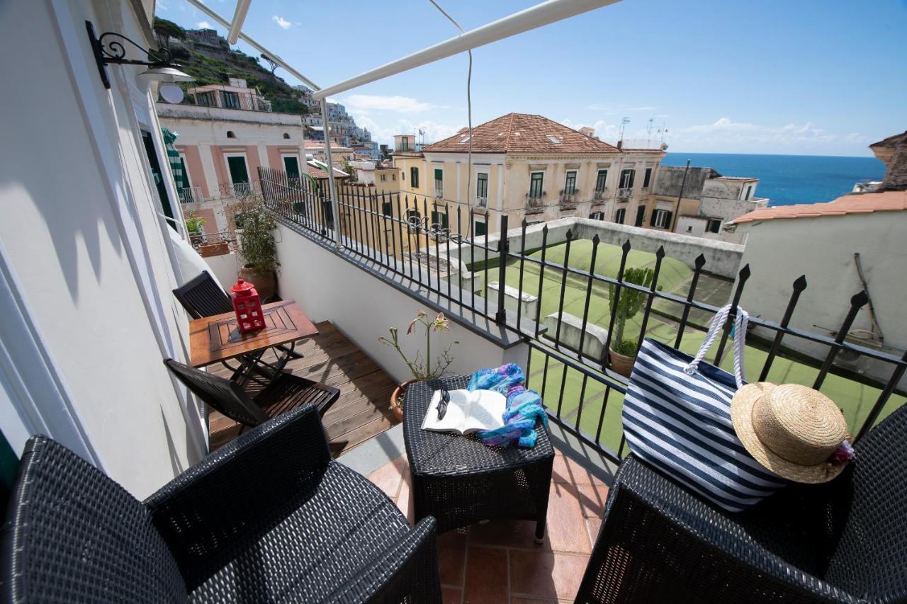 Amalfi Old Square Room & Apartments Kültér fotó