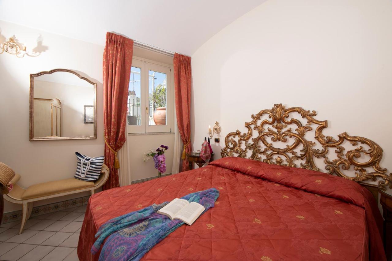 Amalfi Old Square Room & Apartments Kültér fotó